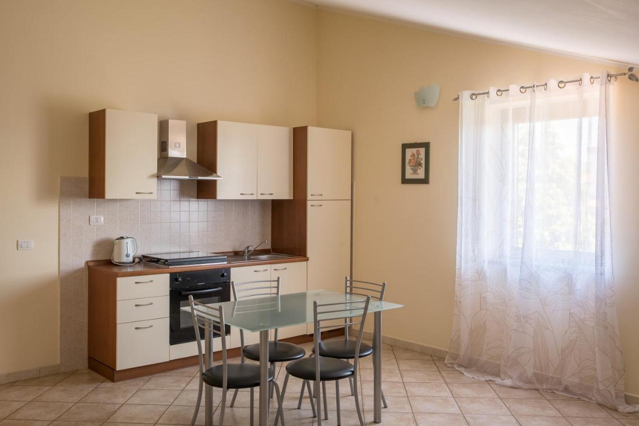 Recidence L' Infinito Appartement Carbognano Buitenkant foto