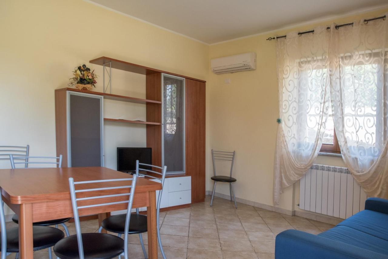 Recidence L' Infinito Appartement Carbognano Buitenkant foto