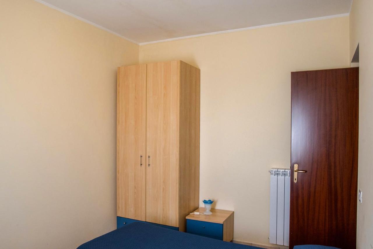Recidence L' Infinito Appartement Carbognano Buitenkant foto
