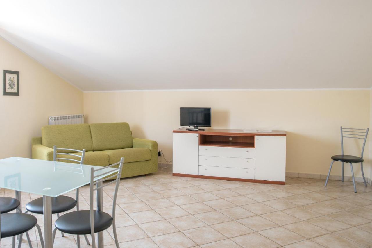 Recidence L' Infinito Appartement Carbognano Buitenkant foto