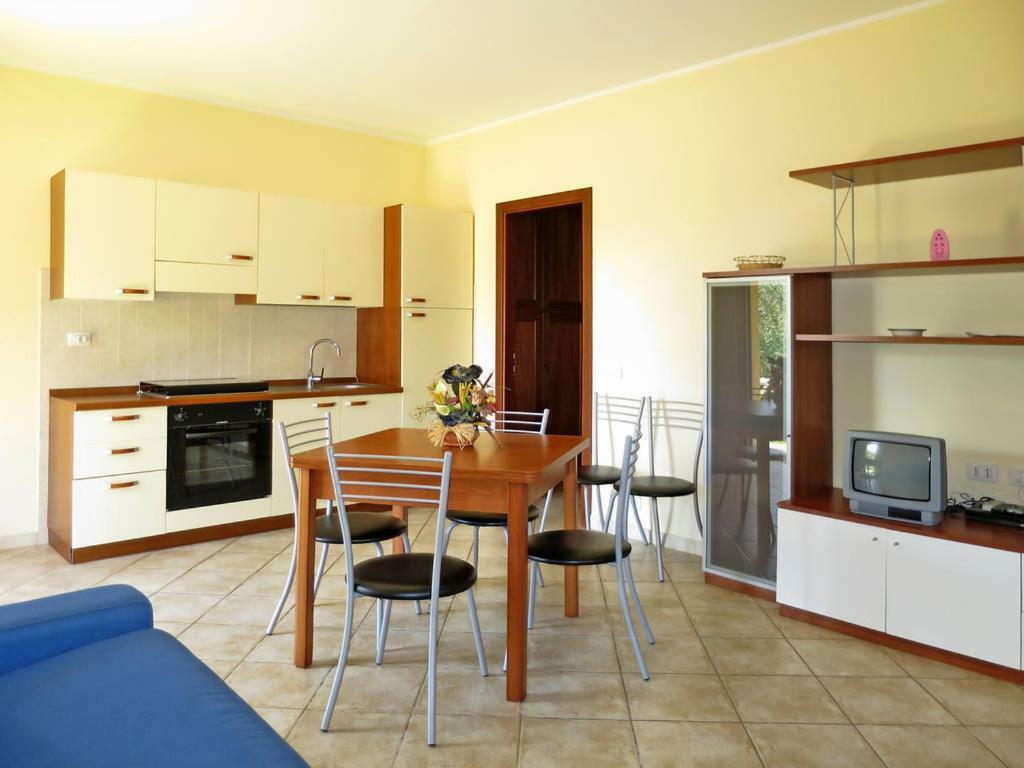 Recidence L' Infinito Appartement Carbognano Buitenkant foto
